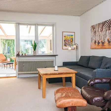 Semesterbostad 6 Person In